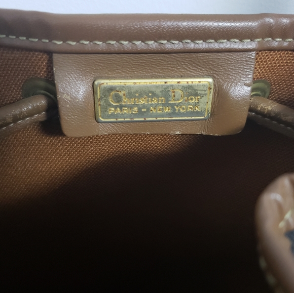 CHRISTIAN DIOR Black Honeycomb Bucket Bag Purse - Picture 14 of 15